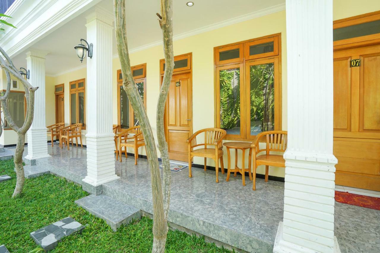 Oyo 522 Majapahit Homestay Syariah 2 Banyuwangi  Extérieur photo